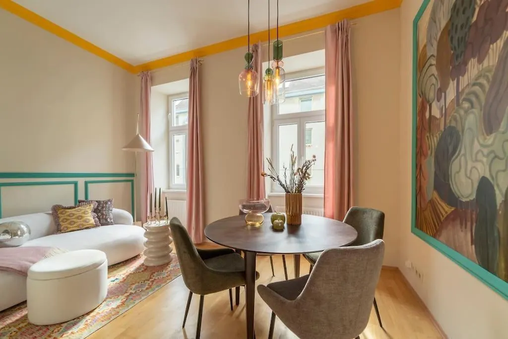 Josef'S Home I Vienna Charm Apartment I 01 Austria
